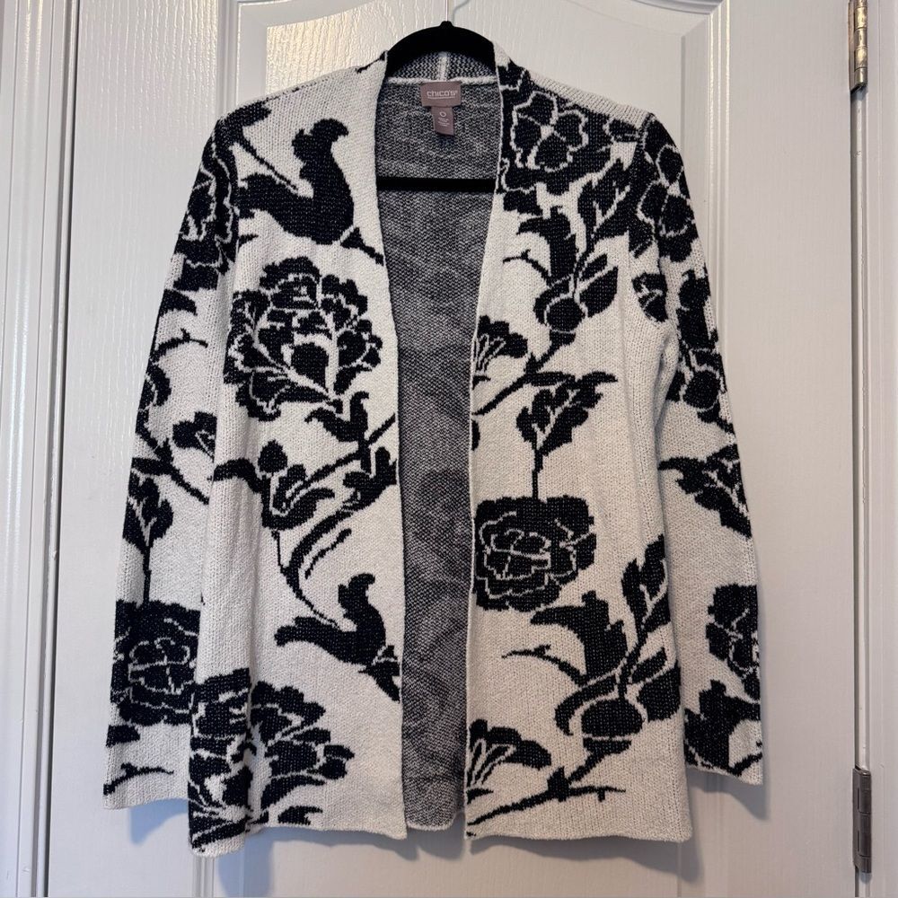 Chico’s Women’s French Rose Floral Black & White Cardigan Sweater NWT Size Small